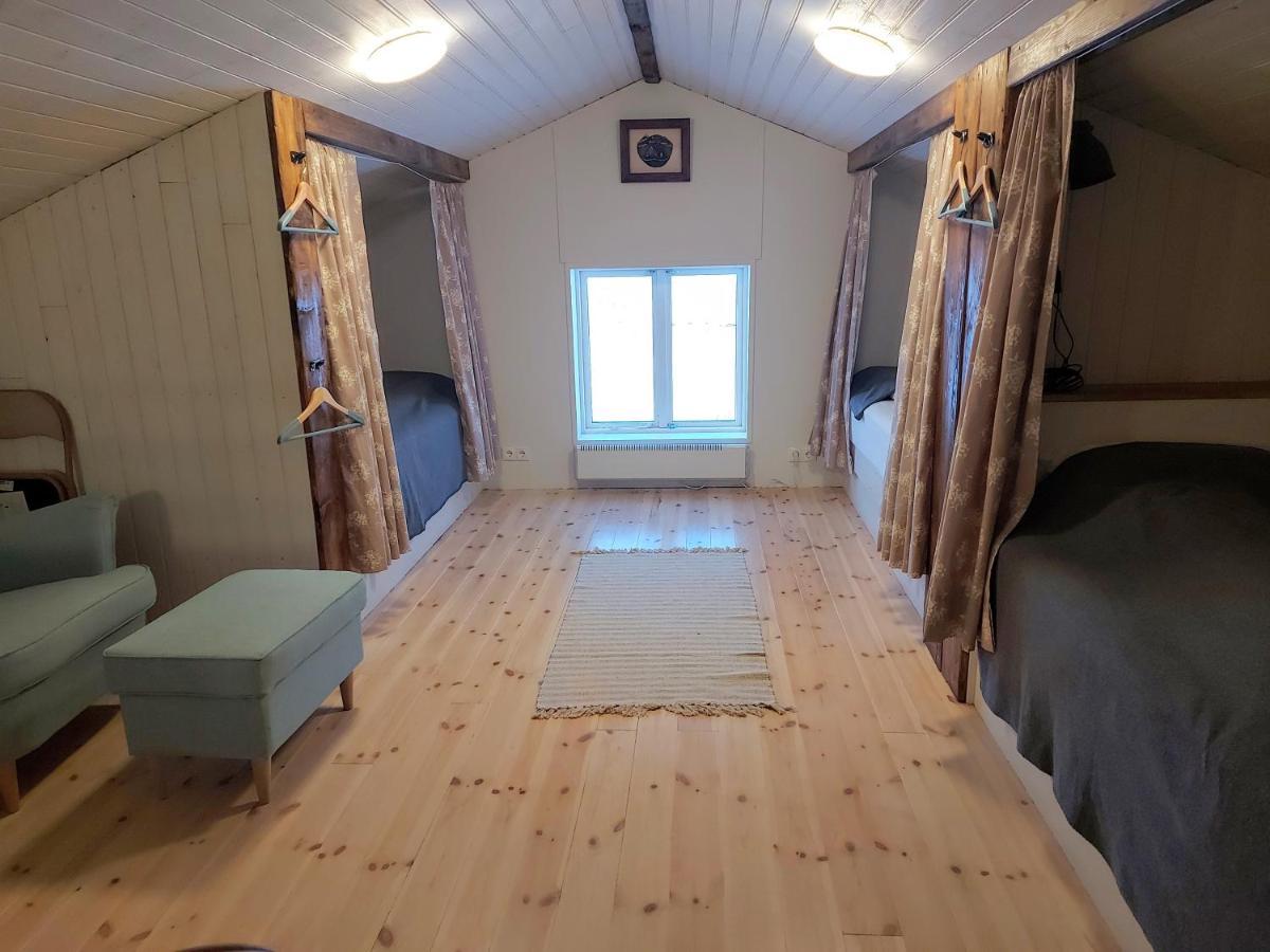 Grasteinn Guesthouse Þórshöfn Buitenkant foto