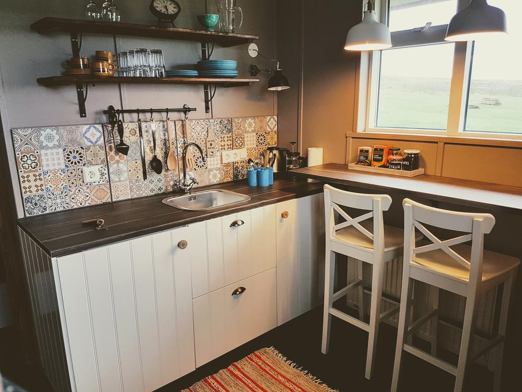 Grasteinn Guesthouse Þórshöfn Buitenkant foto