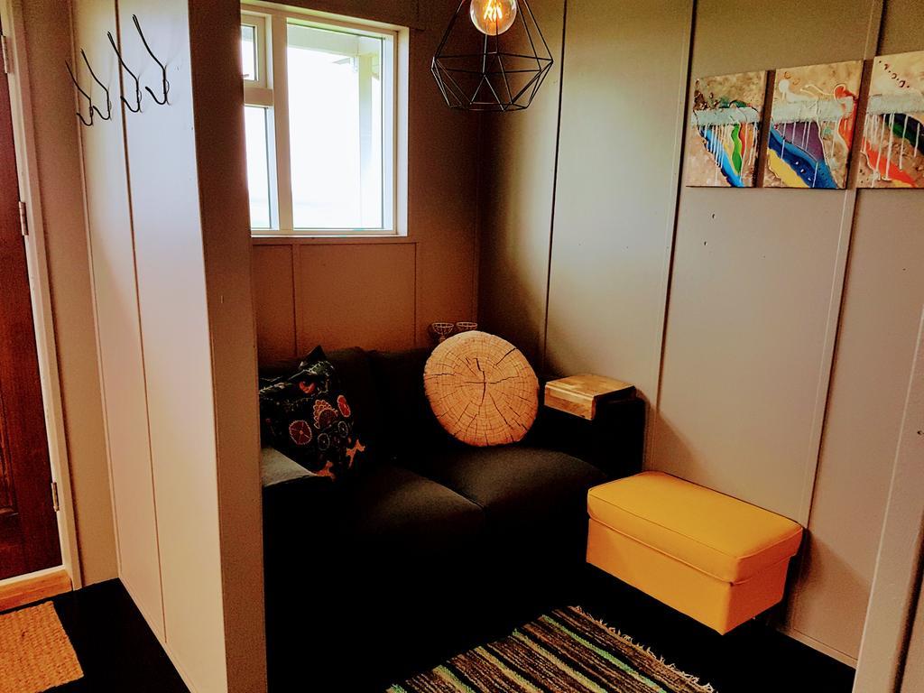 Grasteinn Guesthouse Þórshöfn Buitenkant foto