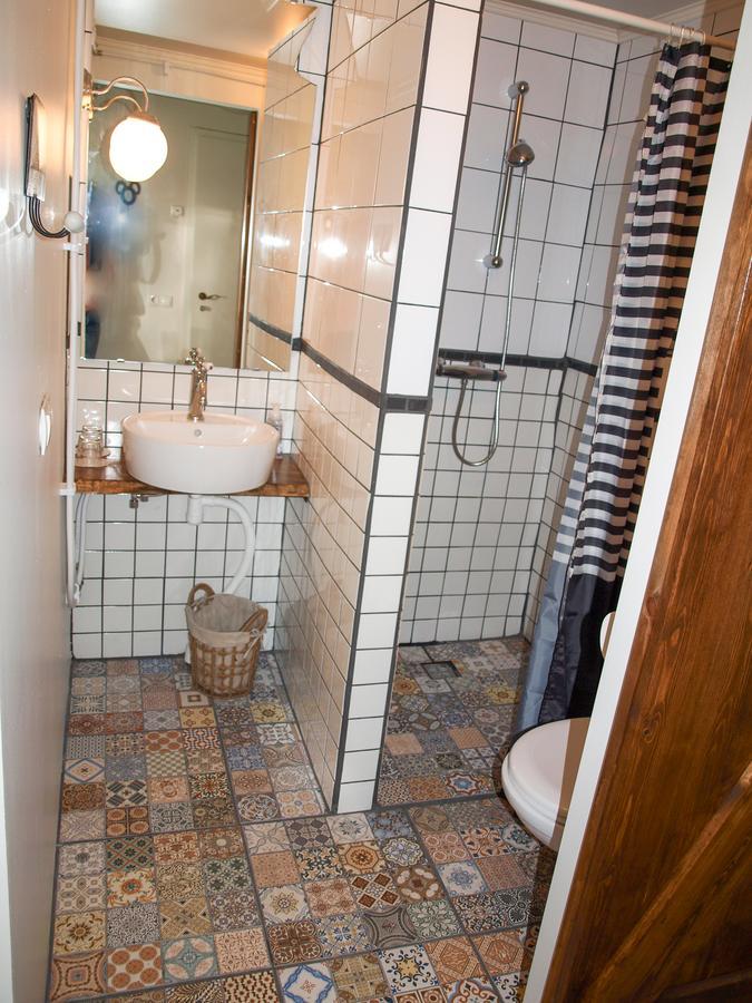 Grasteinn Guesthouse Þórshöfn Buitenkant foto